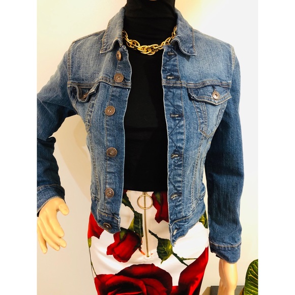 𝑫𝒆𝒏𝒊𝒎 𝑱𝒂𝒄𝒌𝒆𝒕 - Picture 6 of 9